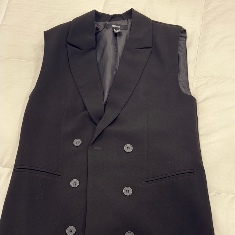 Double-Breasted Black Sleeveless Blazer